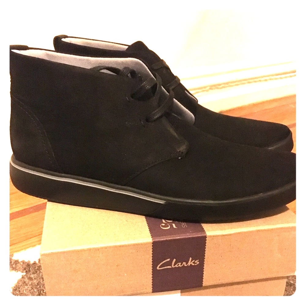 Clark’s Penwick Mezza Boot- size 8